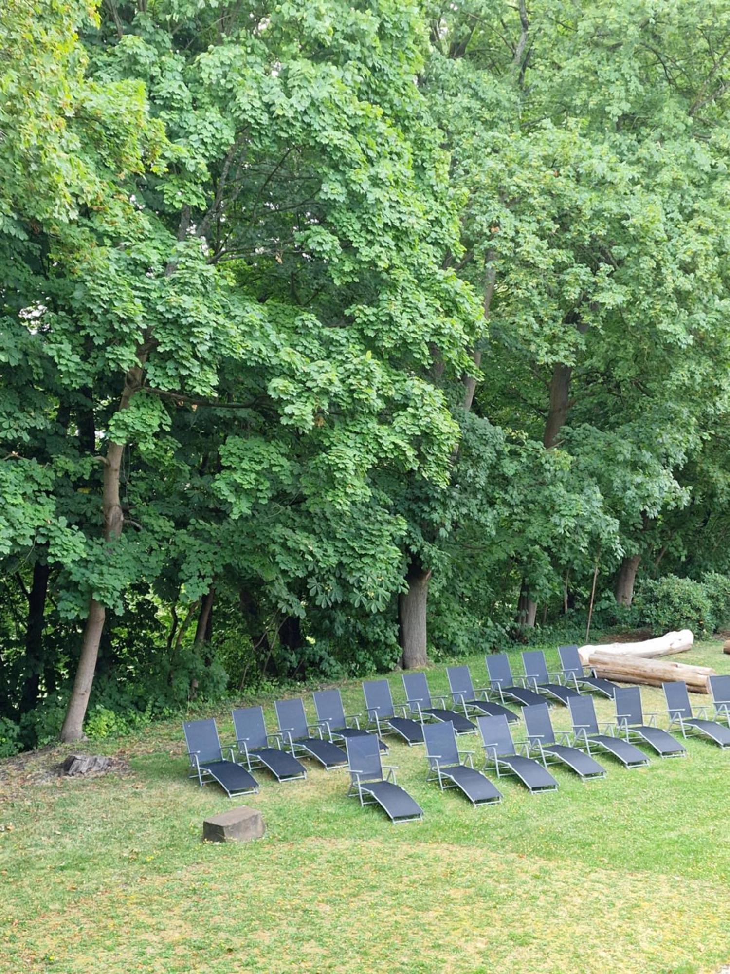 Kardinal Schulte Haus Hotell Bergisch Gladbach Exteriör bild