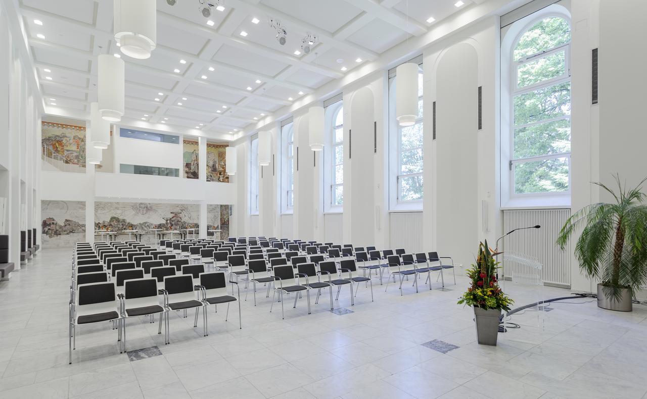 Kardinal Schulte Haus Hotell Bergisch Gladbach Exteriör bild